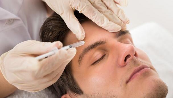 Toksyna Botulinowa botox/vistabel - leczenie nadpotliwości czoła