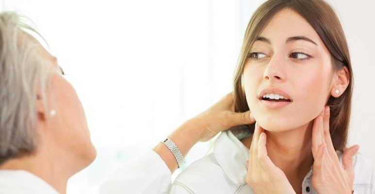 Choroba Hashimoto – objawy, diagnostyka i leczenie