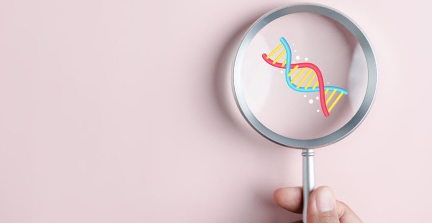 Grafika DNA oglądana przez lupę