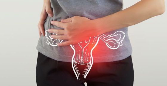 Rak jajnika często zostaje wykryty dopiero w zaawansowanym stadium, ponieważ późno daje objawy.