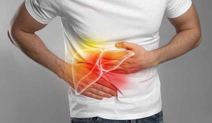 Stłuszczenie wątroby — objawy.