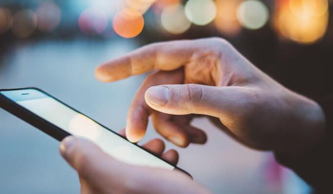 Ból oczu od telefonu