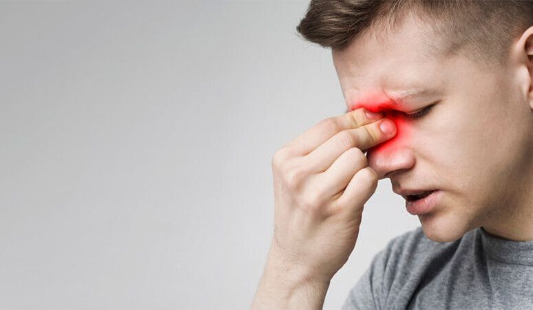 Diagnostyka i leczenie zapalenia zatok zależy od objawów, które występują. Objawy przewlekłego zapalenia zatok utrzymują się dłużej, niż w przypadku ostrego zapalenia zatok. Leczenie zapalenia zatok jest objawowe.