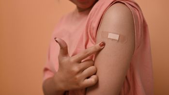 Szczepienie przeciwko japońskiemu zapaleniu mózgu