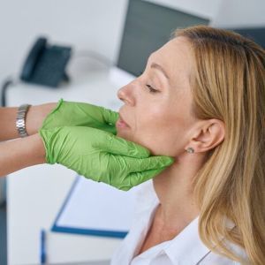 Biopsja cienkoigłowa ślinianki pod kontrolą USG z oceną cytologiczną - tryb pilny