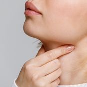 Endoskopowe badanie krtani