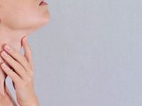 Jak objawia się niedoczynność tarczycy?