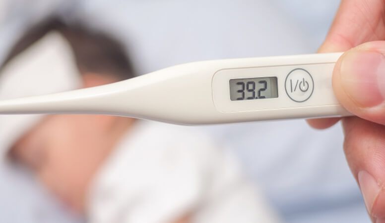 Gorączka u dziecka - ile może trwać i kiedy jest niebezpieczna? 