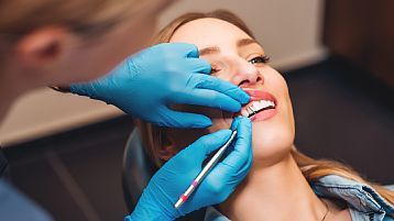 Konsultacja periodontologiczna