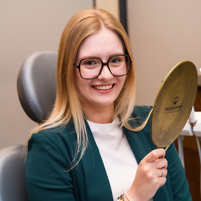 Zadbaj o swój uśmiech z oszczędnościami